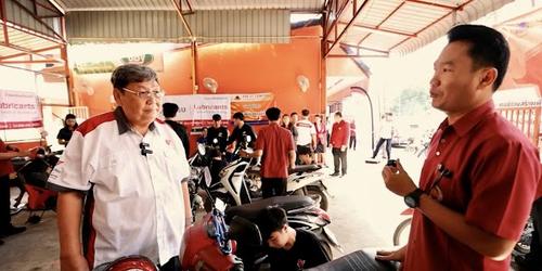 Flood-relief support with Chiang Rai Technical College