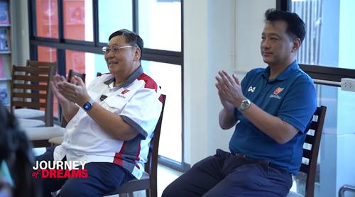 Football clinic & the “Board of Happiness”, Ang Thong