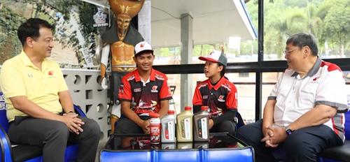 Supporting young motocross riders, Loei